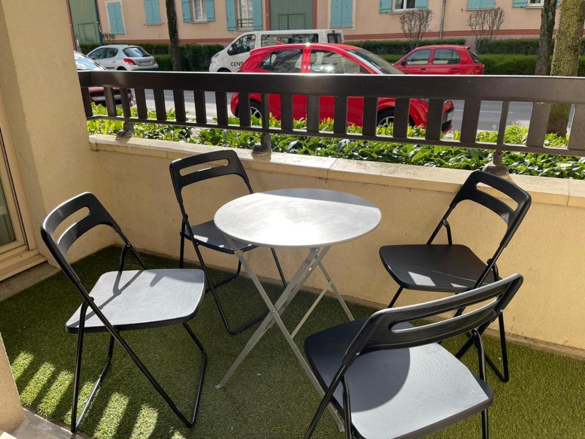 Appartement Equipe Proche De Disneyland Serris Eksteriør bilde